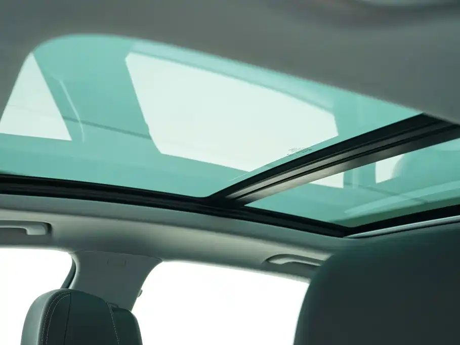 Photo 11 - Audi A4L