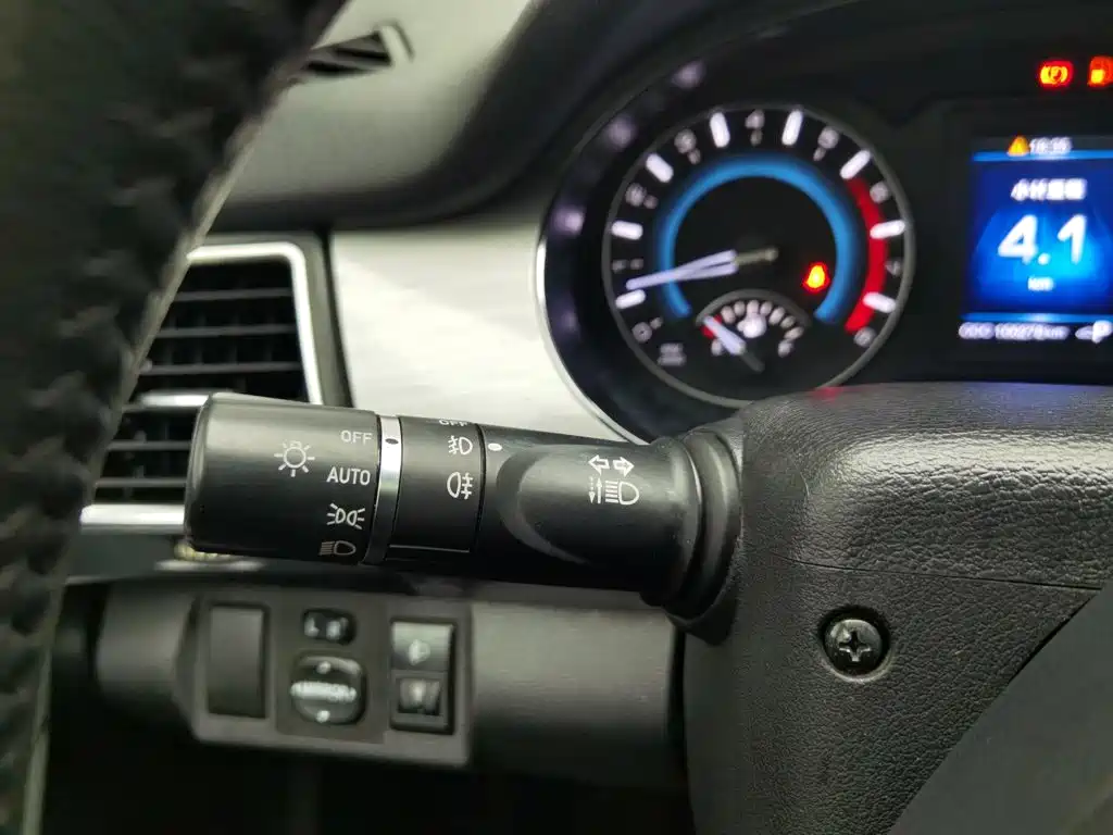 Фото 21 - Haval H2