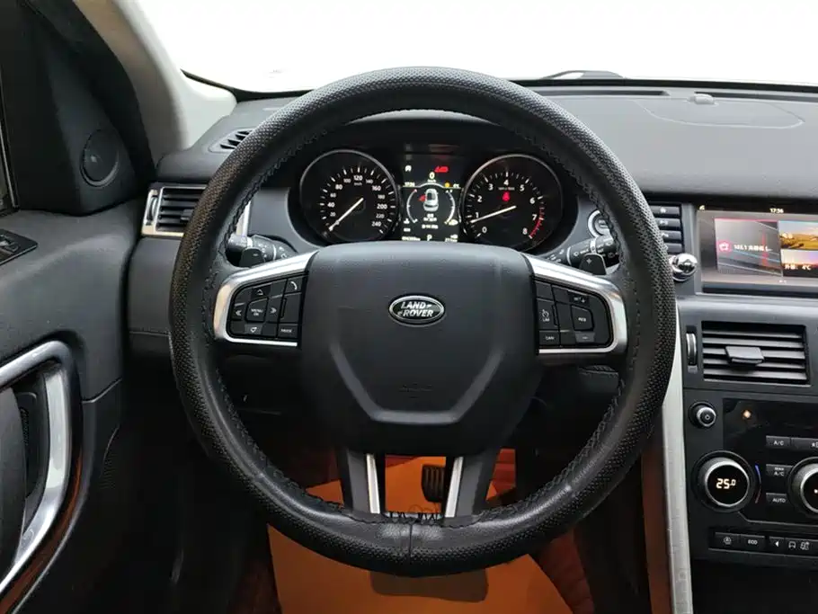 Land Rover Discovery Sport 2018 240PS SE Edition фото 15