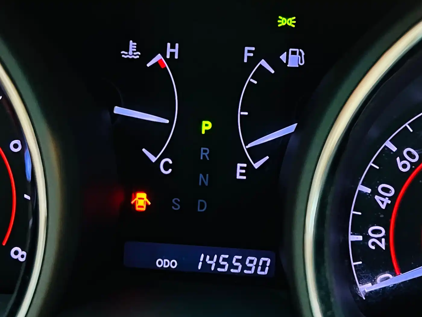 Toyota Highlander 2012 2.7L 2WD 7-Seater Luxury Edition фото 15