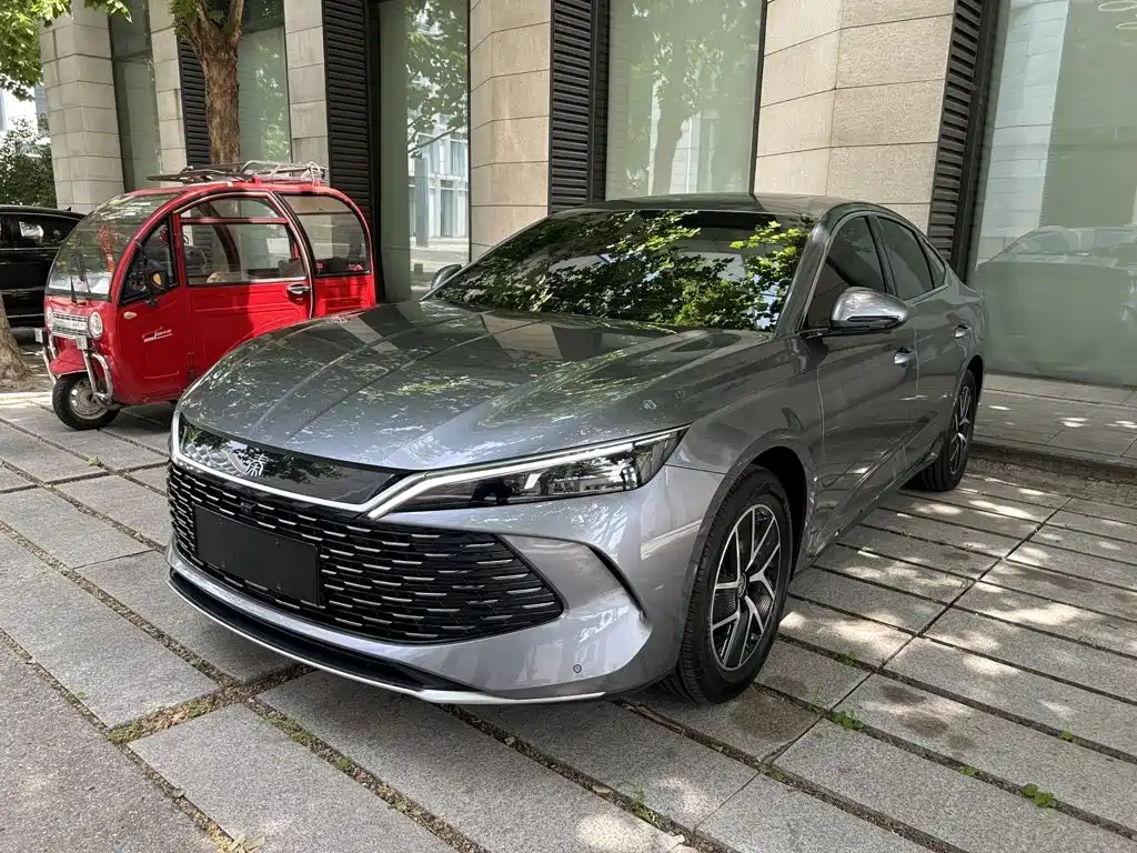 BYD Qin L 2024 DM-i 120KM Leading