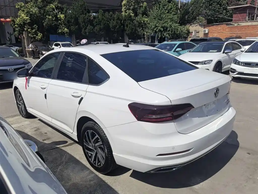 Volkswagen Lavida 2022 280TSI DSG Comfort Edition фото 5