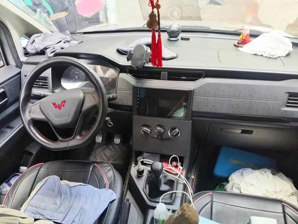 Photo 12 - Wuling Motors Wuling Hongguang PLUS