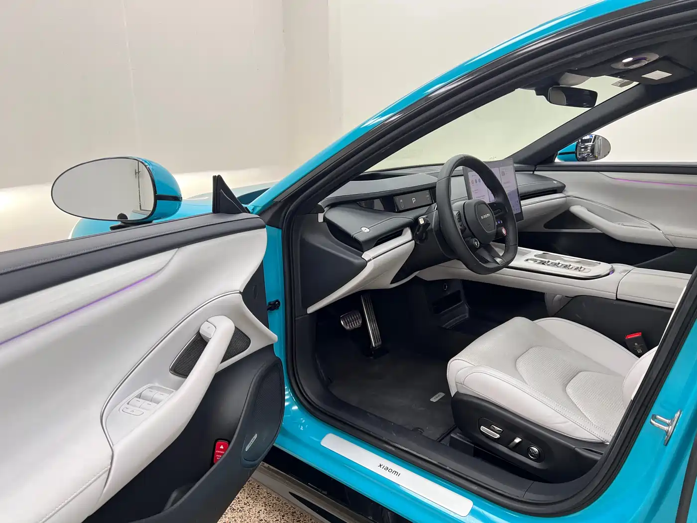 XIAOMI CAR XIAOMI SU7