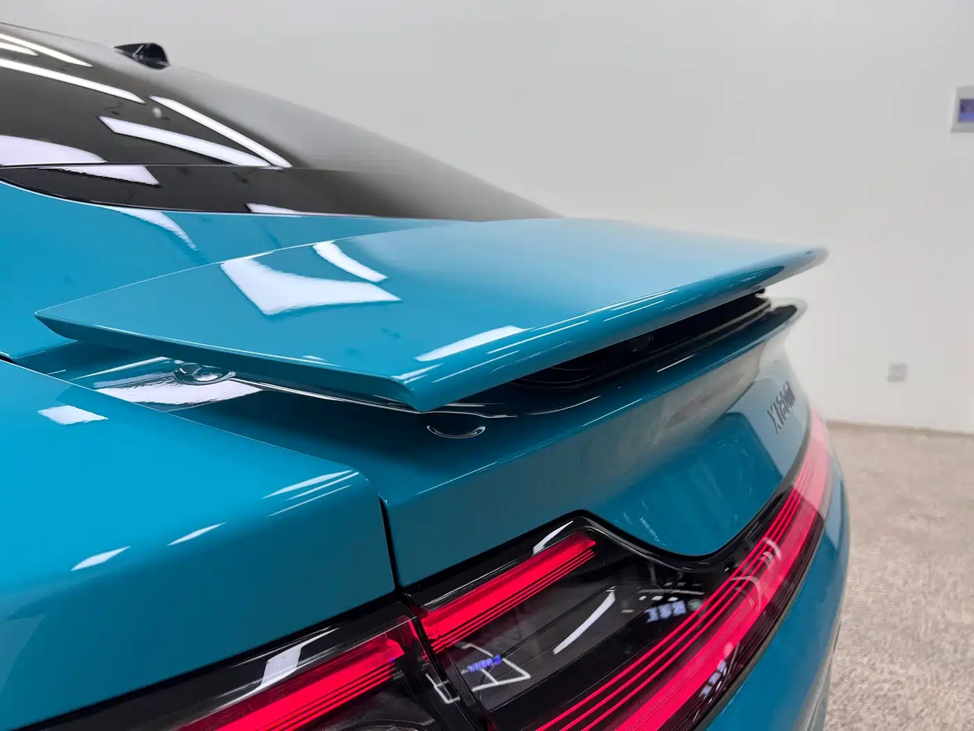 XIAOMI CAR XIAOMI SU7