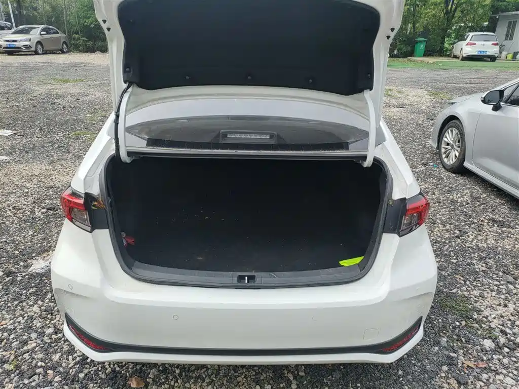 Toyota Allion 2022 2.0L Elite Edition фото 15
