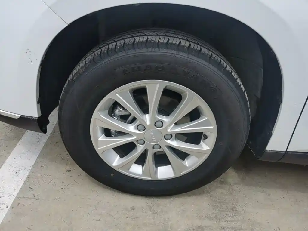 Фото 23 - Haval M6