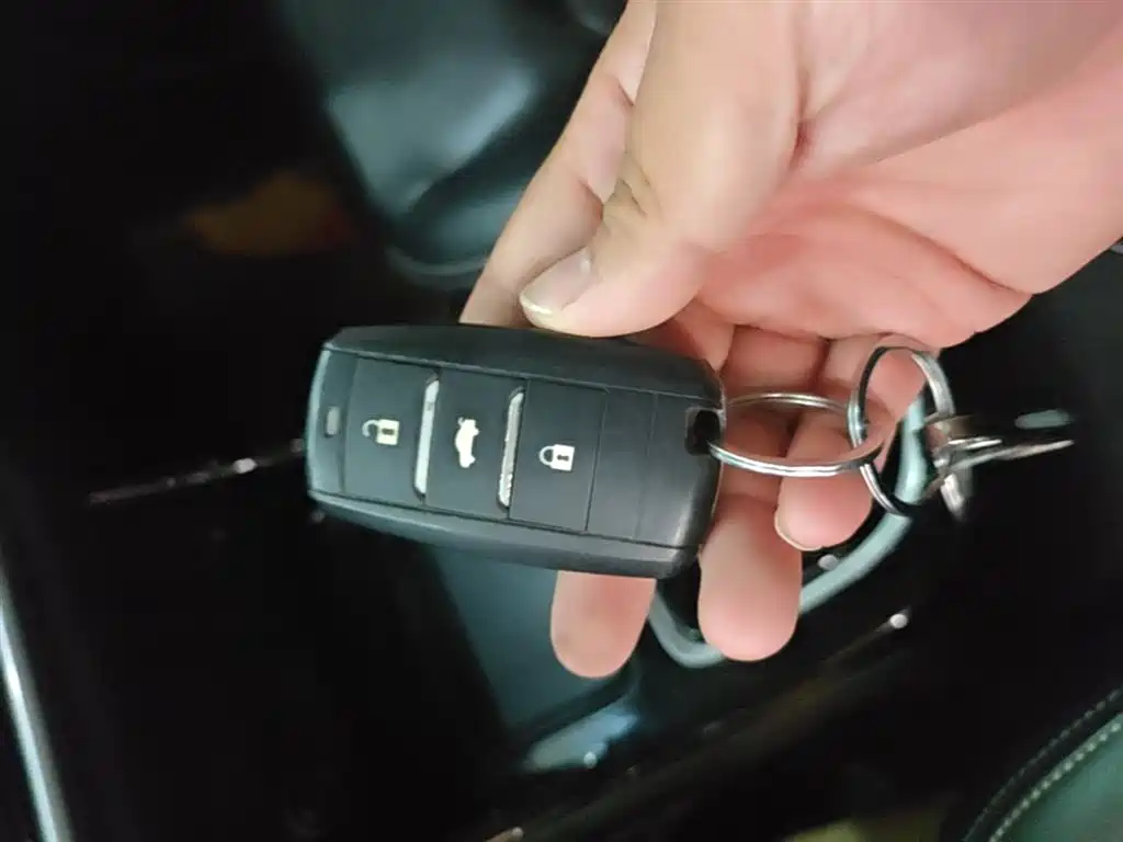 JIANGLING GROUP NEW ENERGY Easy to EX5