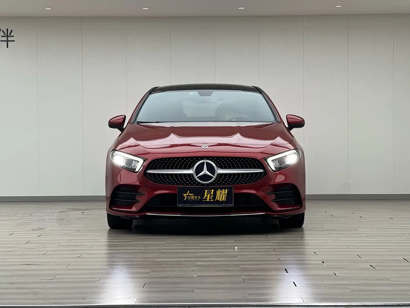 Mercedes-Benz A-Class 2019 A 200 L фото 3