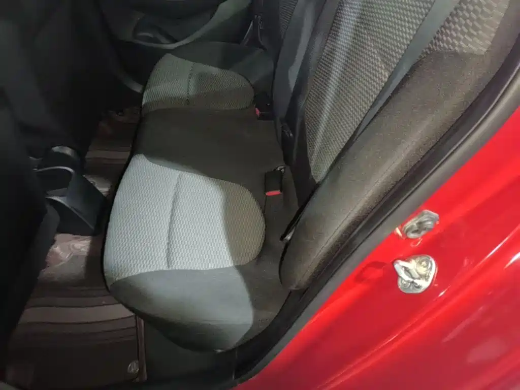 Hyundai Verna 2020 1.4L Manual GL Renewal Edition фото 17