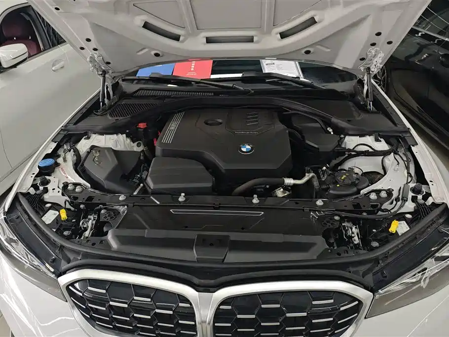 BMW 3 Series 2023 325i M Sport Package фото 10