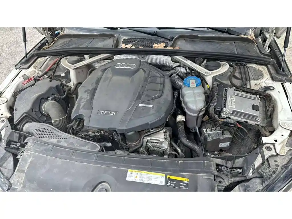 Фото 3 - Audi A4L
