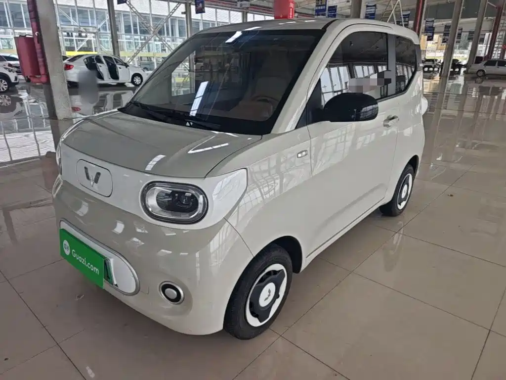 Фото 2 - Wuling Motors Hongguang MINIEV