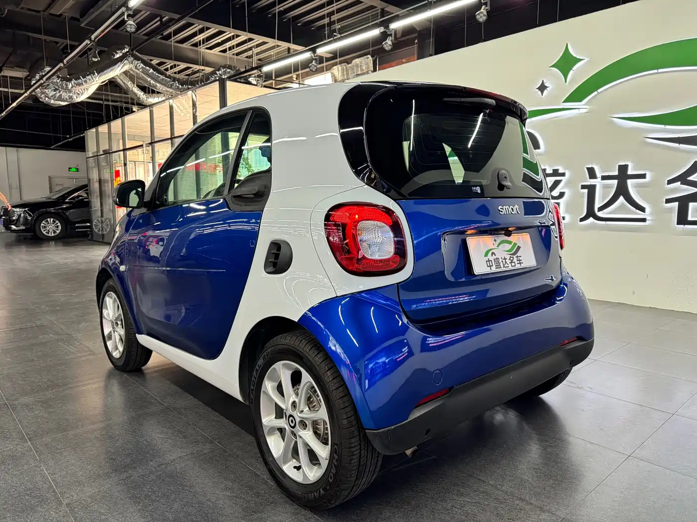 smart fortwo 2019 2018 1.0L 52kW Hardtop Agile Edition China V