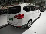Фото 7 - Baojun 730