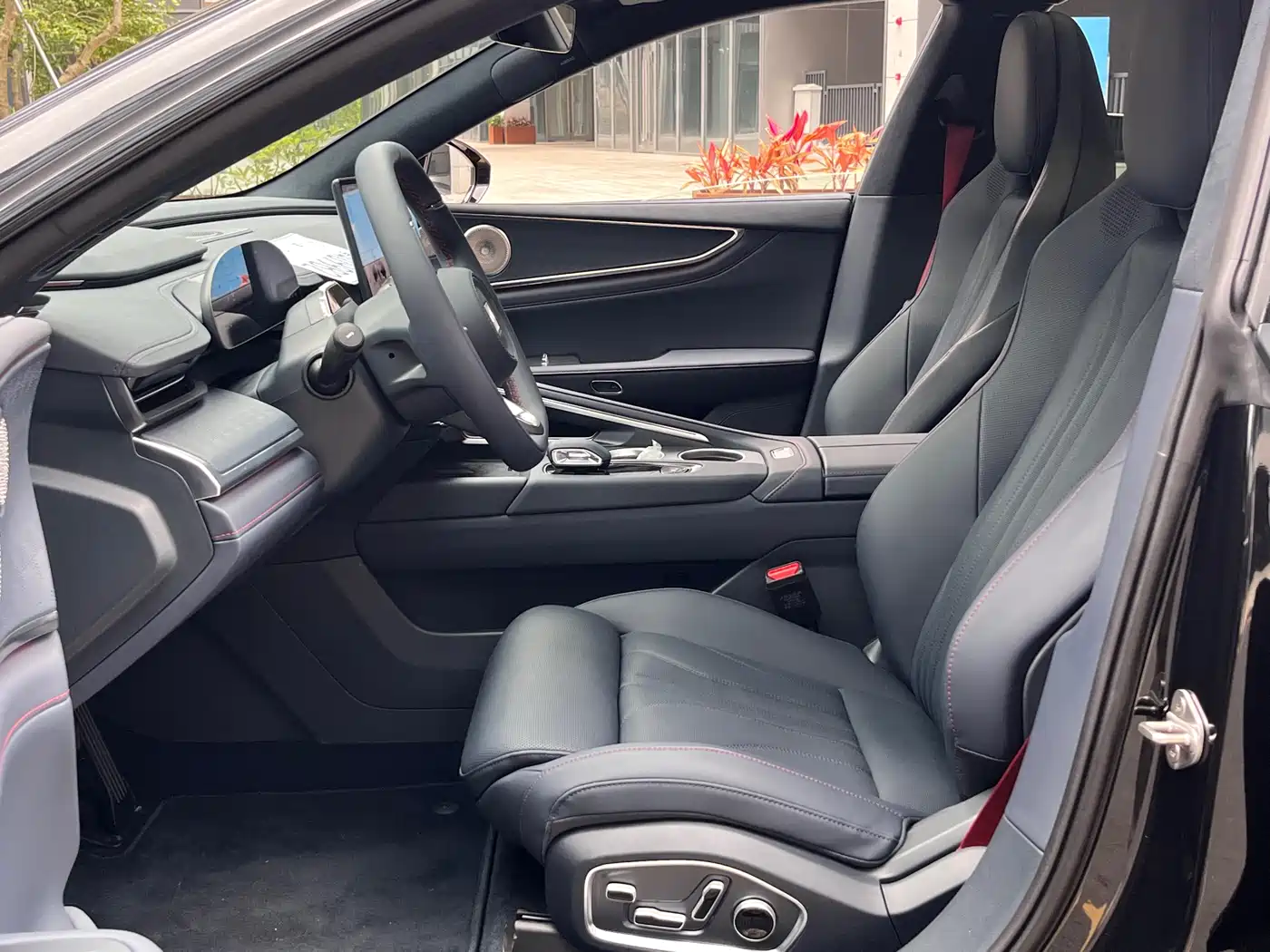 ZEEKR EXTREME KRYPTON 001