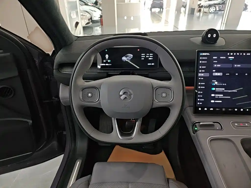 NIO EC6 2025 2024 75kWh
