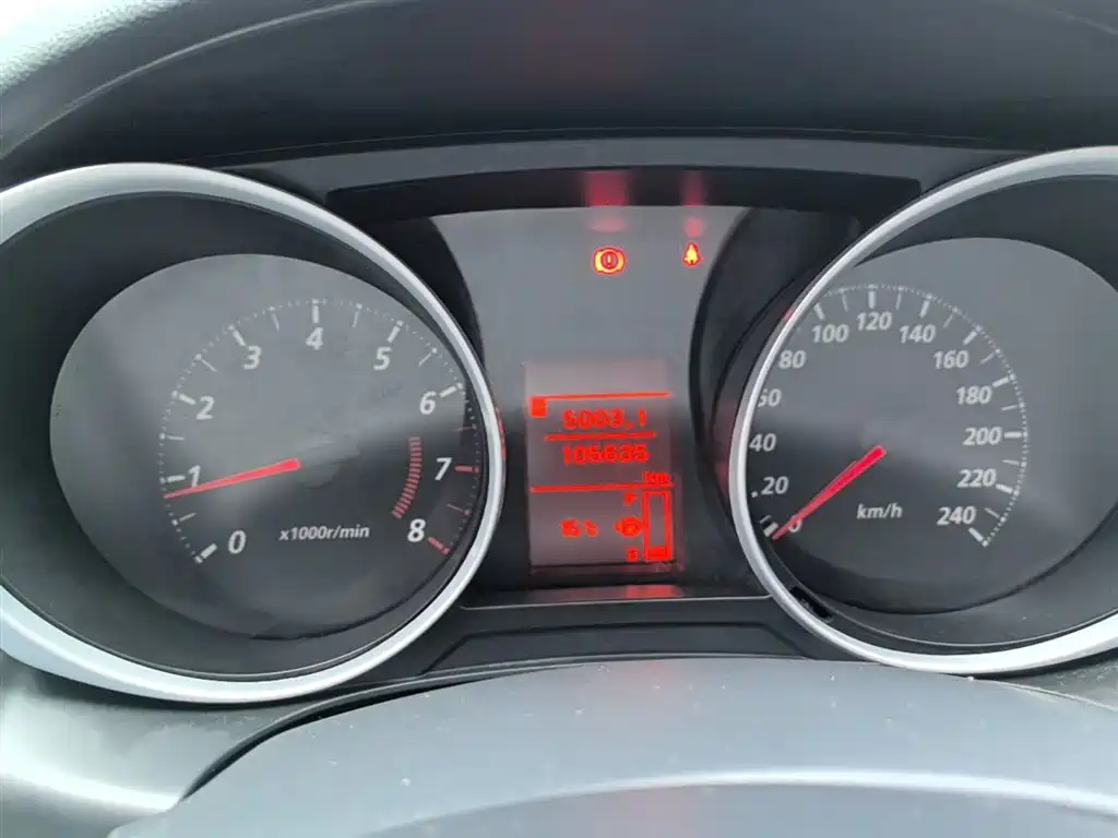 Mitsubishi ASX 2016 1.6L Manual 2WD Pioneer Edition фото 12