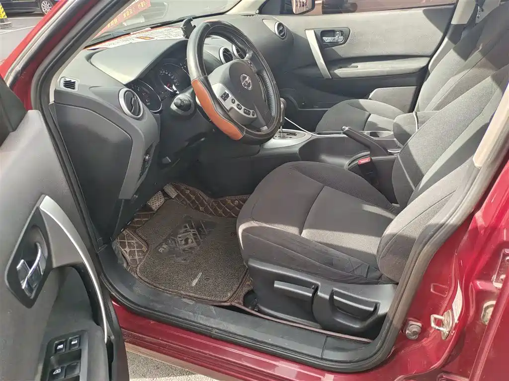 Фото 10 - Nissan Qashqai