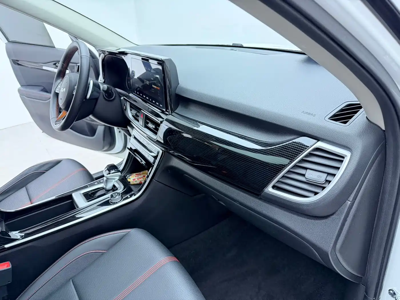Kia KX3 Smart Run 2021 1.5L CVT Fashion Edition фото 14