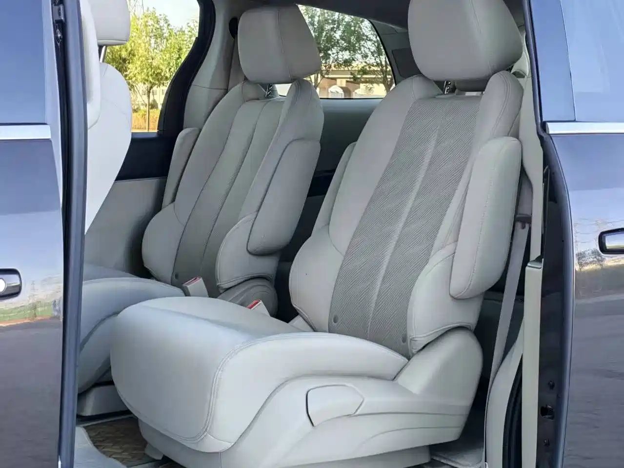 Фото 5 - Buick GL8