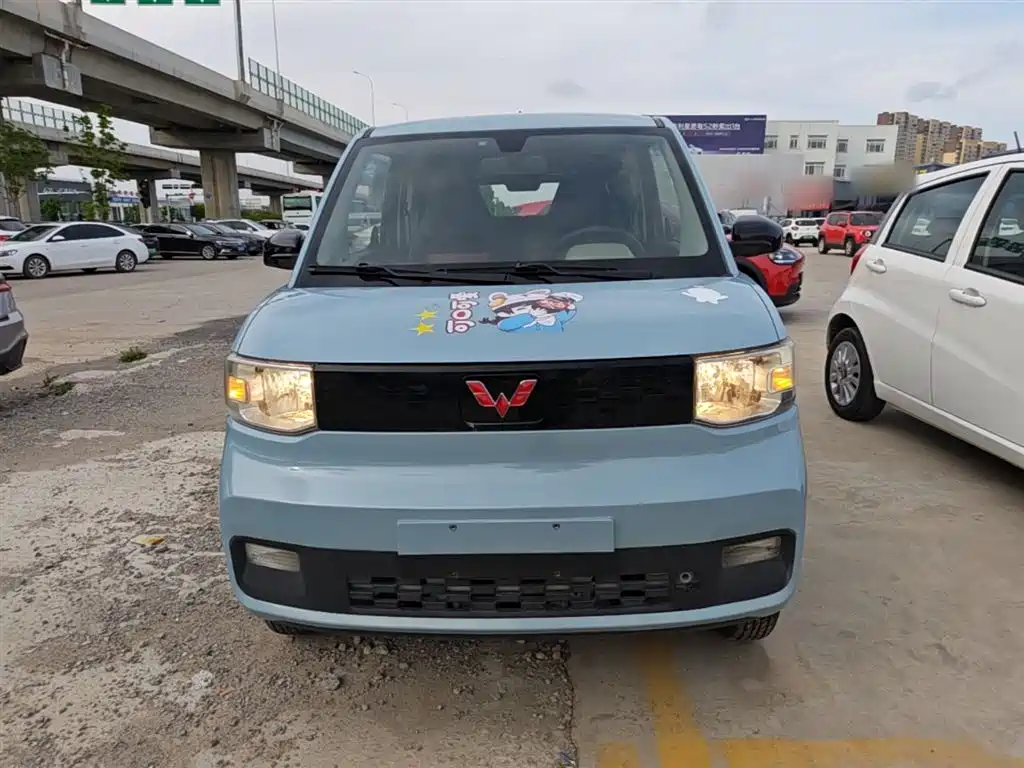 WULING AUTOMOBILE HONGGUANG MINIEV