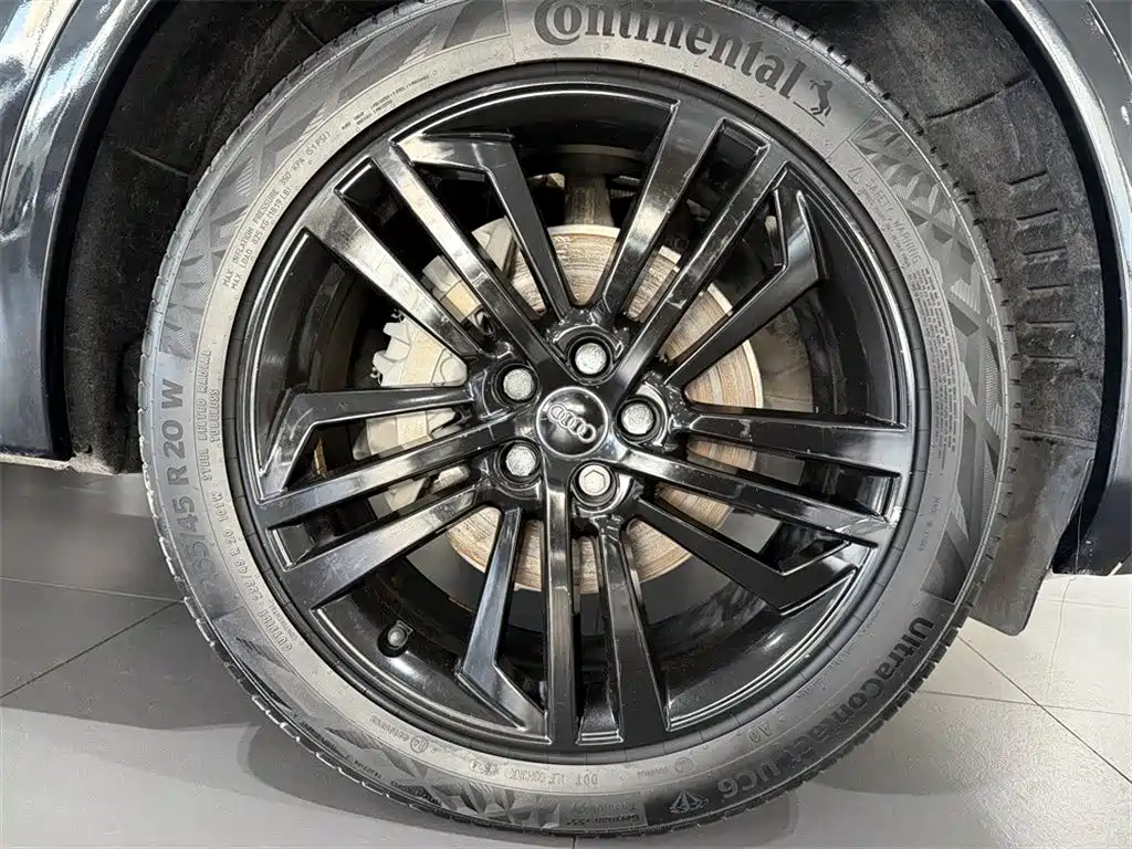 Audi Q5L 2020 40 TFSI Prestige Progressive фото 13