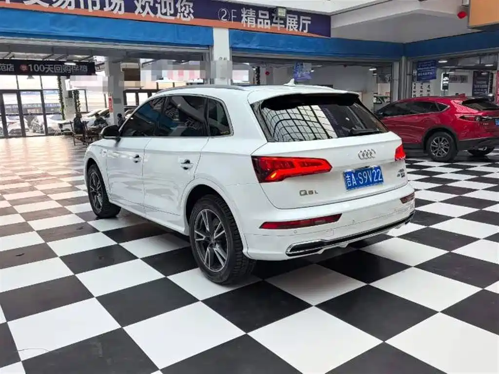 Audi Q5L 2018 40 TFSI Prestige Fashion (China V) фото 9