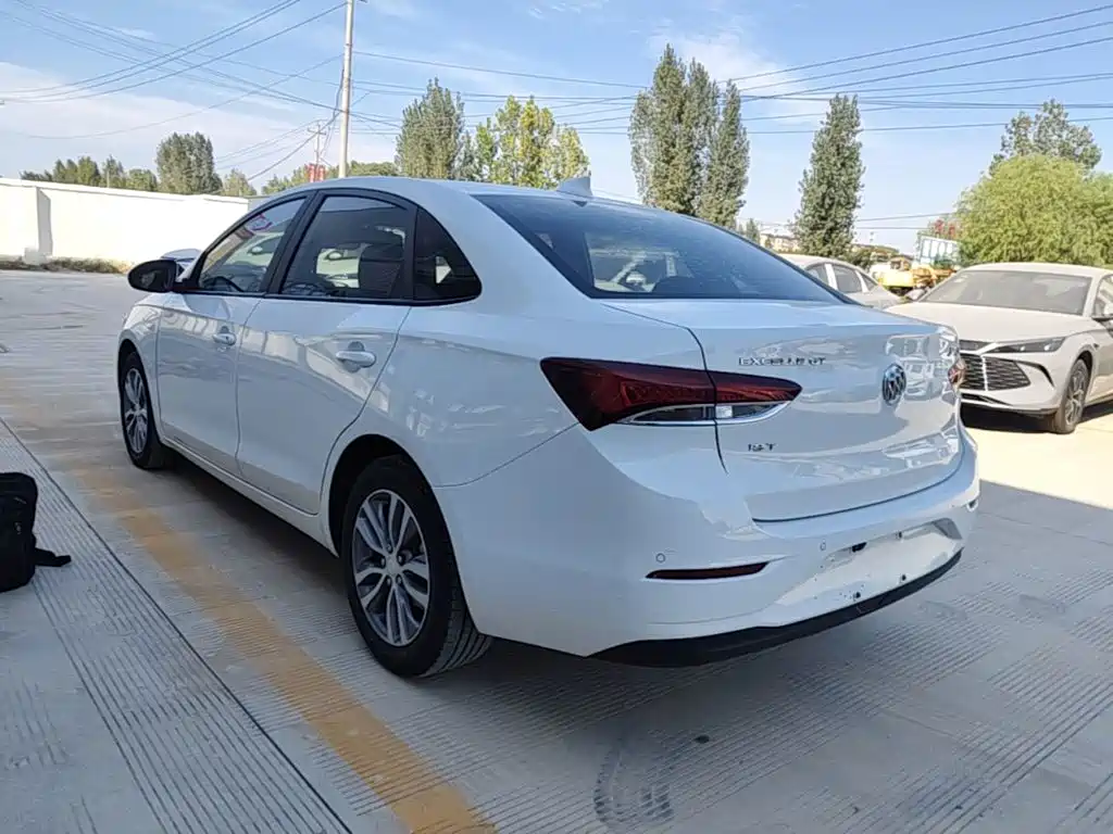Фото 5 - Buick Excelle