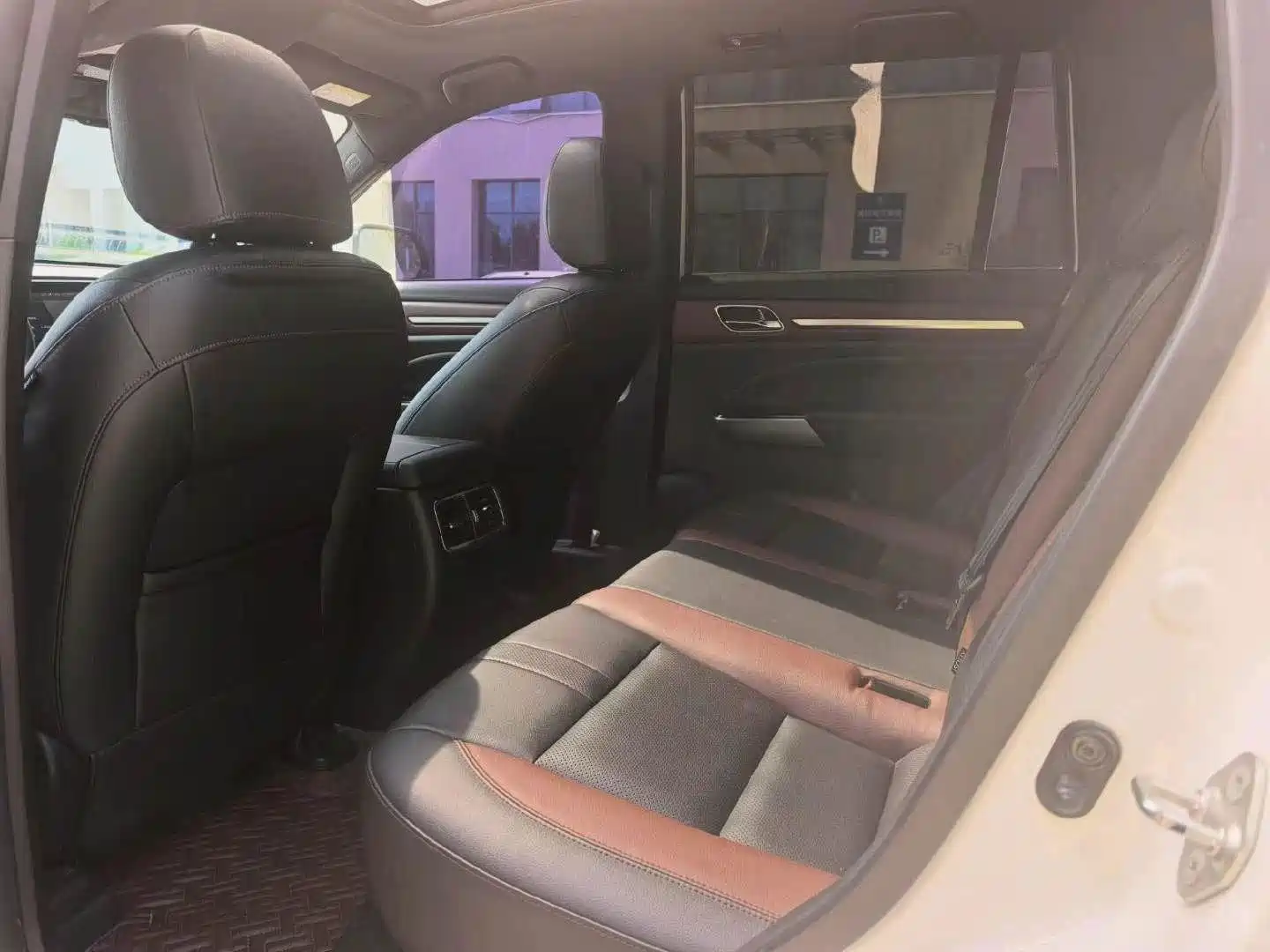 Photo 8 - GAC Trumpchi GS8