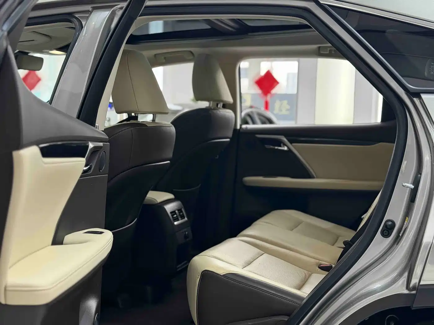 Lexus RX 2016 300 4WD Elegance Edition (China V) фото 15
