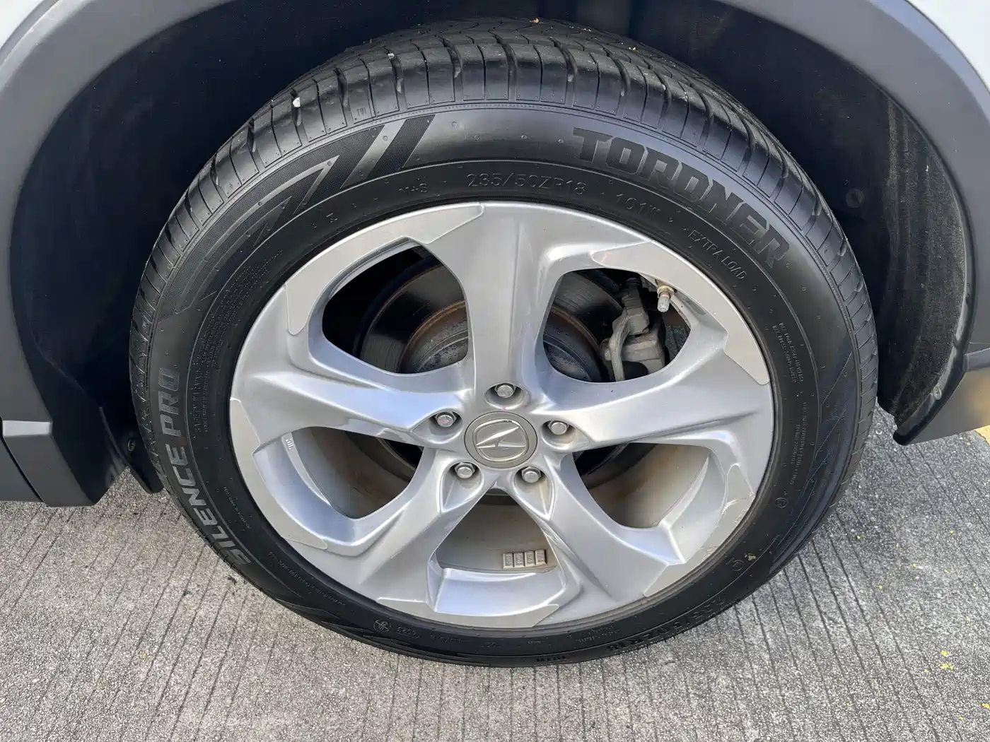Acura CDX 2019 2019 1.5T 2WD Premium Edition