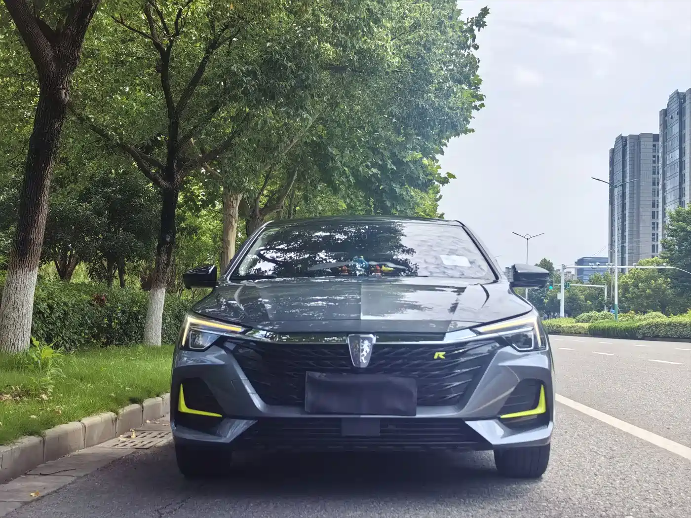 Roewe i6 MAX 2022 2020 300TGI Auto Cool Panoramic Sunroof Edition