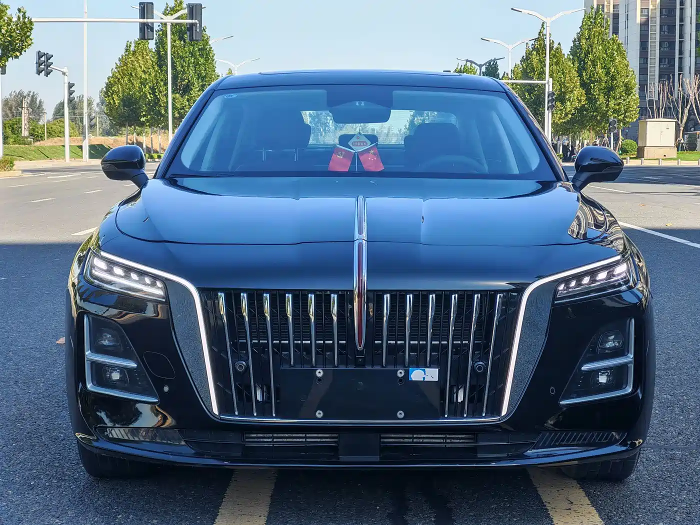 Hongqi H5 2026