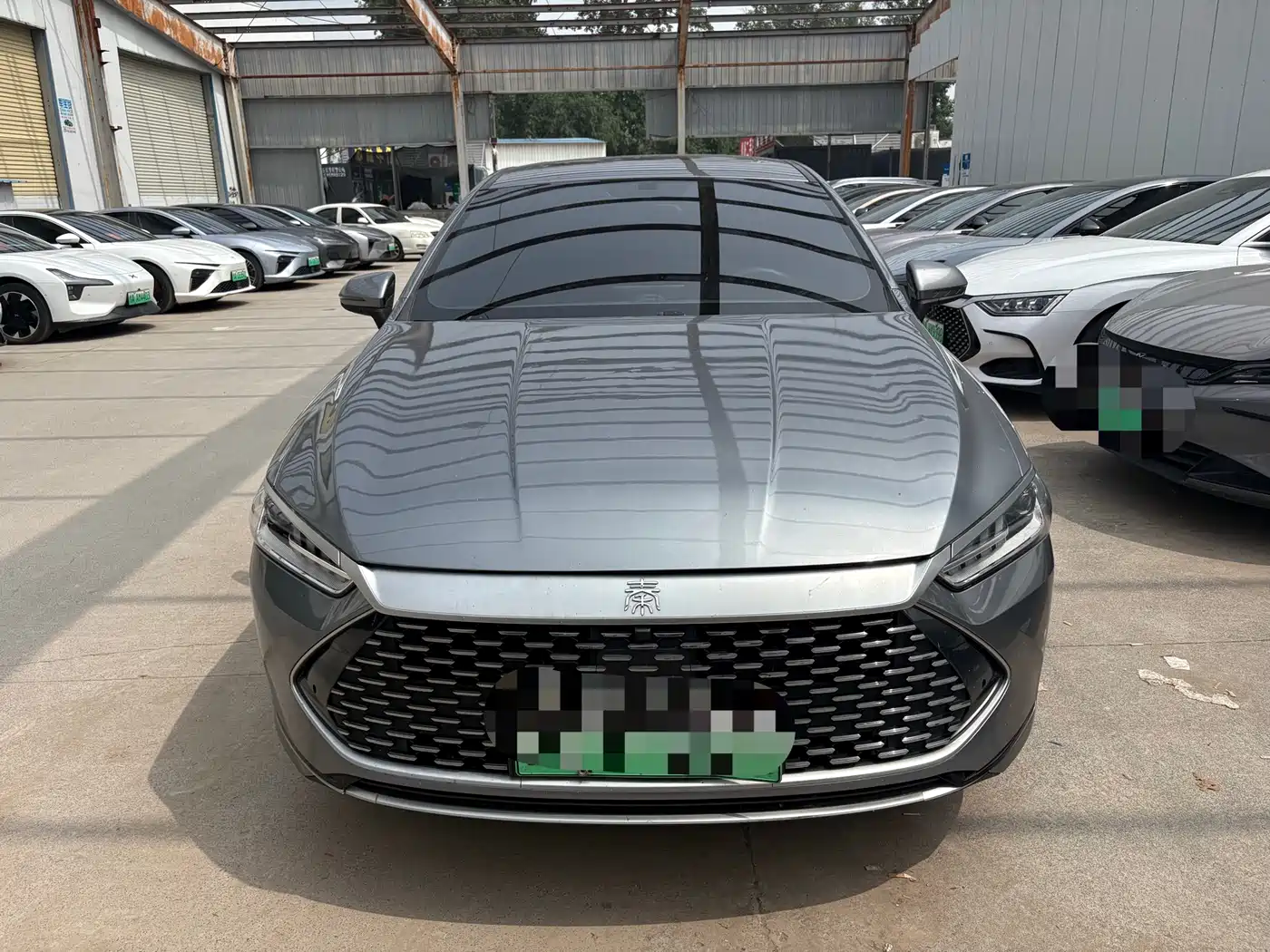 BYD Qin PLUS 2021 DM-i 120KM Premium фото 2