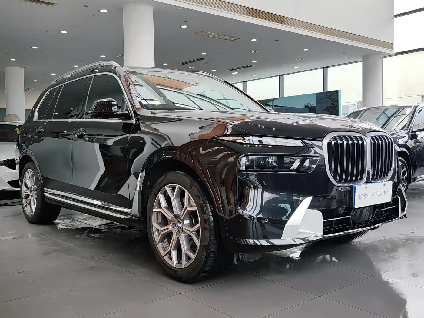 BMW X7 2024 xDrive40i Leading Luxury Package фото 3