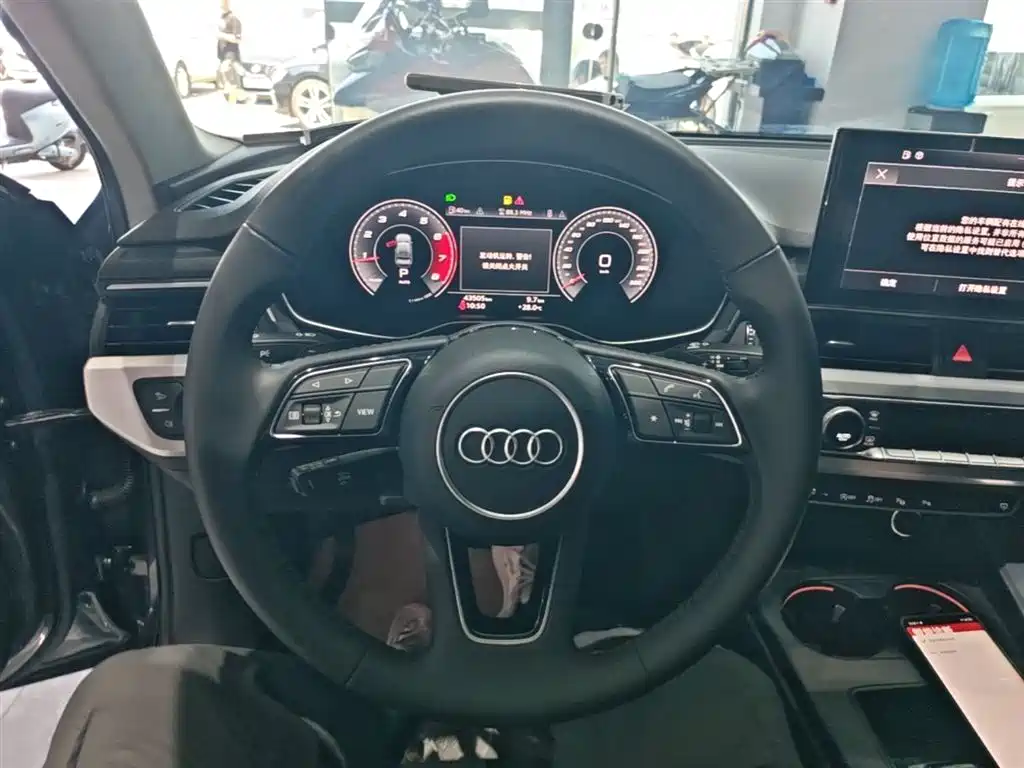 Audi A4L 2020 40 TFSI quattro Luxury Dynamic фото 11