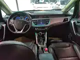 Фото 10 - Geely Vision X3