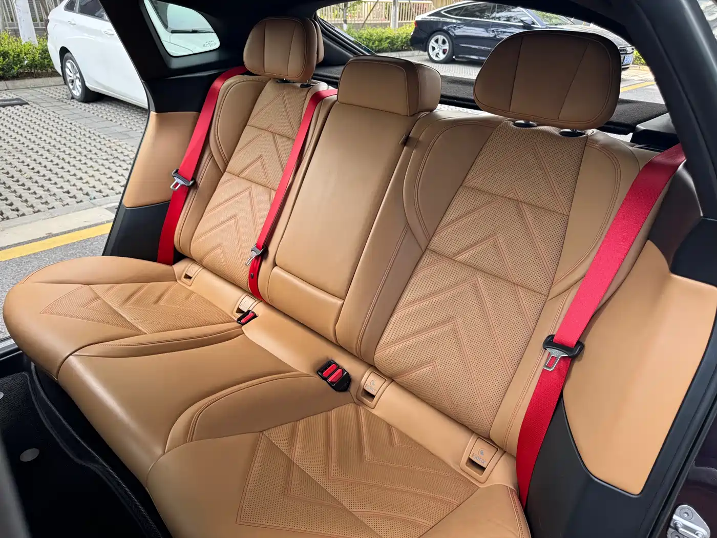 ZEEKR EXTREME KRYPTON 001