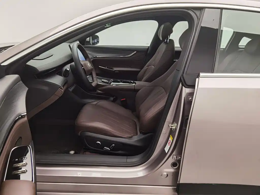 Changan Qiyuan A07 2025 2025 Blue Whale Pure Electric 710 Flagship