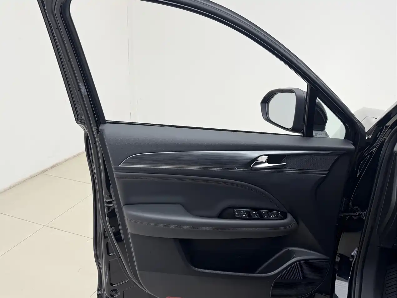 GAC TRUMPCHI GS4 PLUS