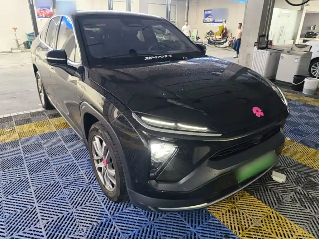 Фото 4 - NIO EC6