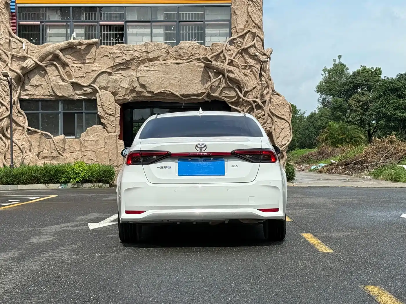 Toyota Allion 2023 2022 2.0L Pioneer Edition