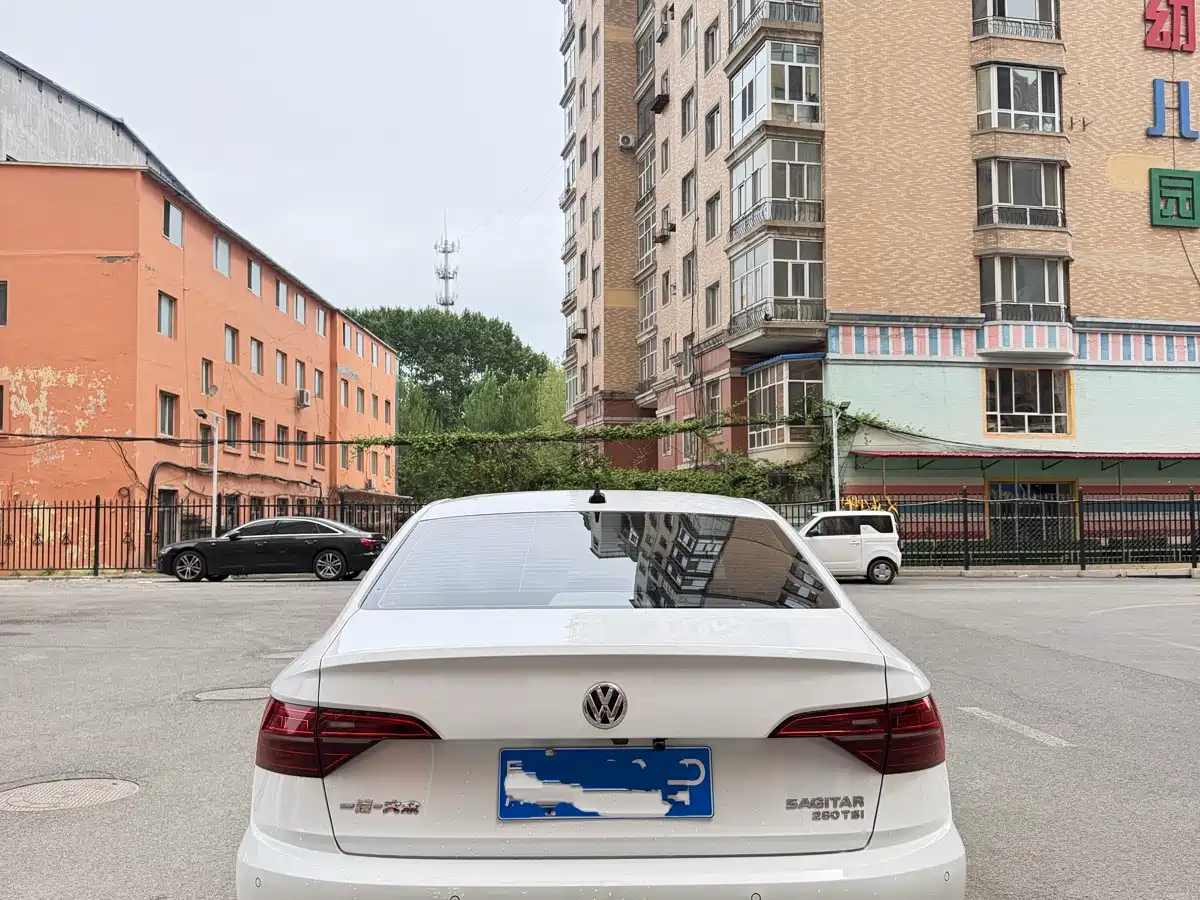 Volkswagen Sagitar 2022 280TSI DSG Soaring Edition фото 8