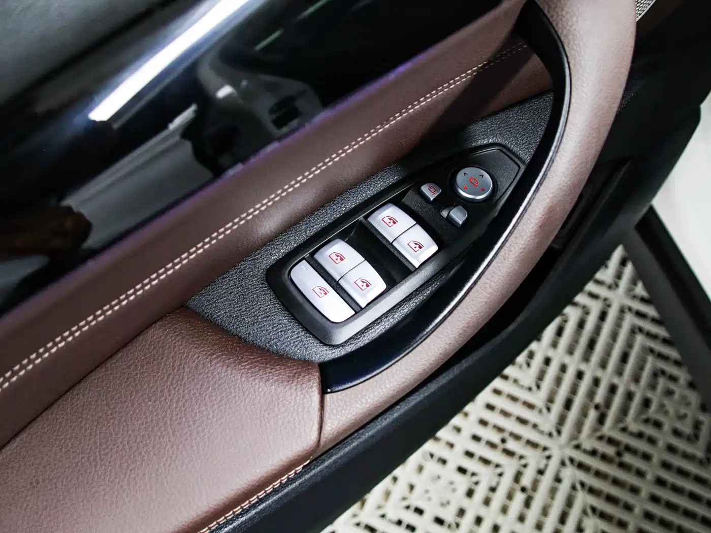 BMW X1 2022 sDrive20Li Fashion фото 6