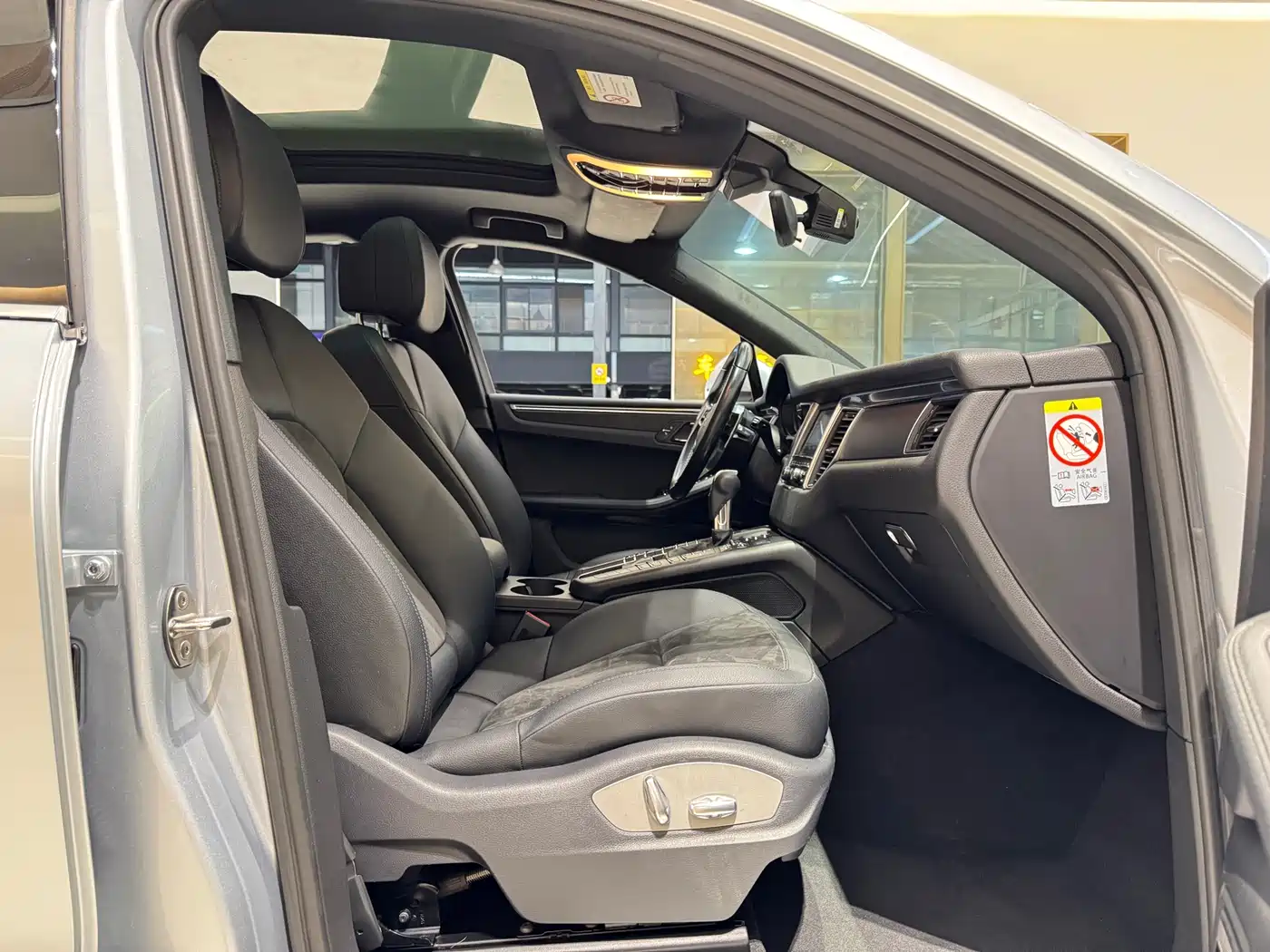 Porsche Macan 2014 Macan 2.0T фото 12