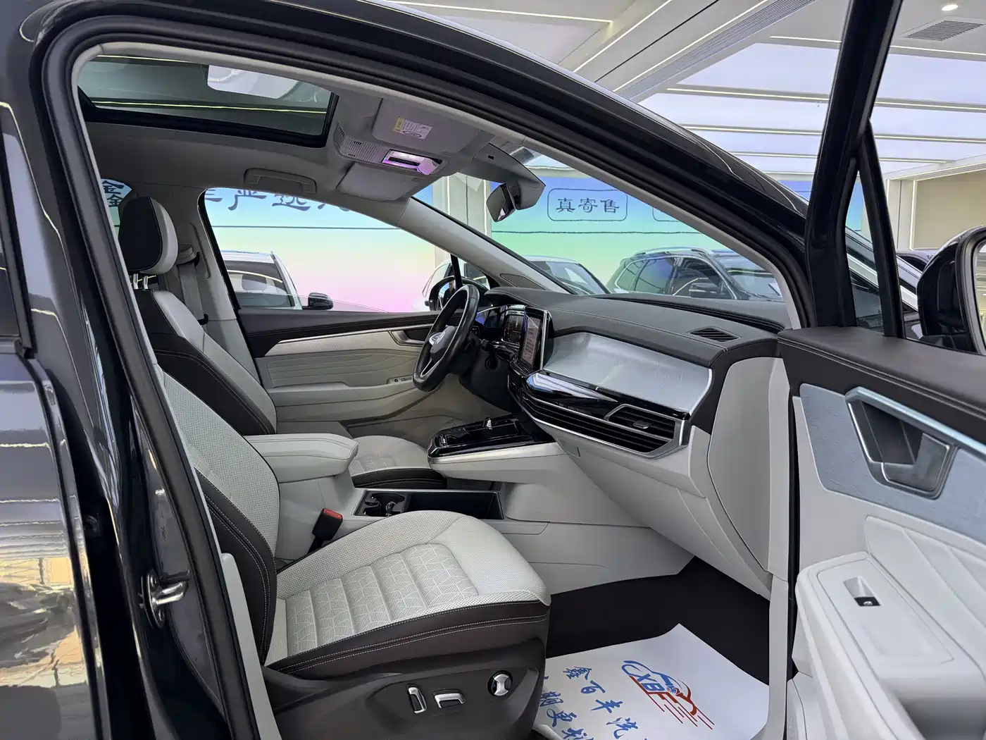 Volkswagen Talagon 2023 Facelift 380TSI 4WD Luxury Premium Pro Edition 7-Seater фото 6