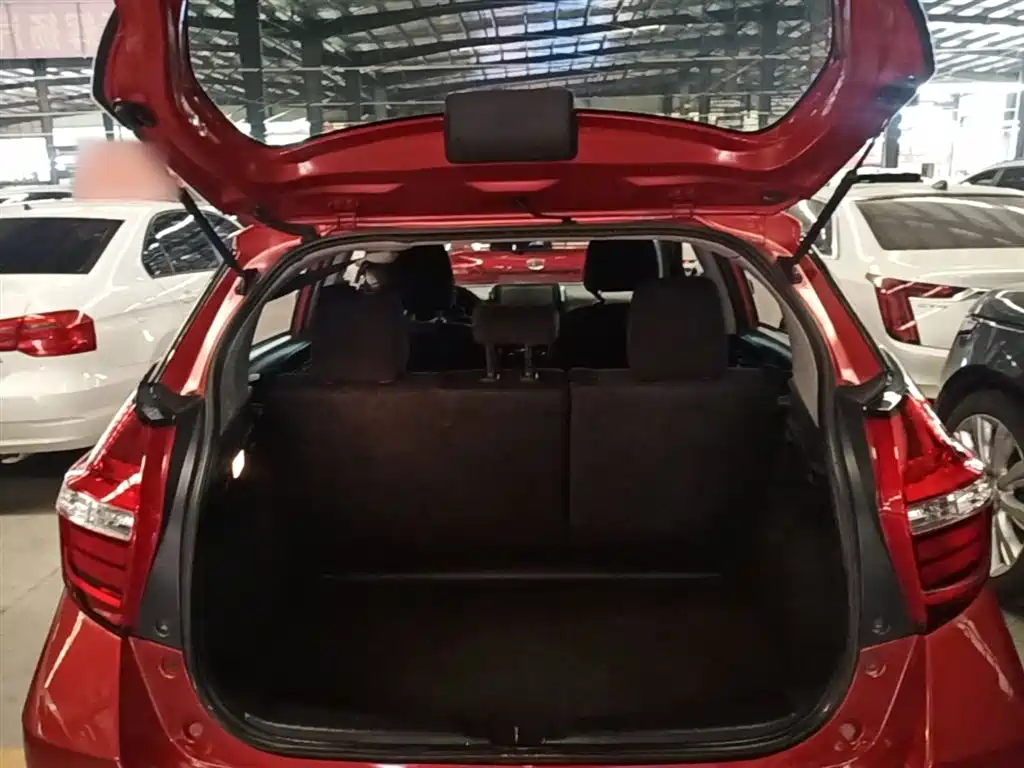 Toyota YARiS L Zhi Xuan 2016 Facelift 1.5G CVT Sunroof Edition фото 19