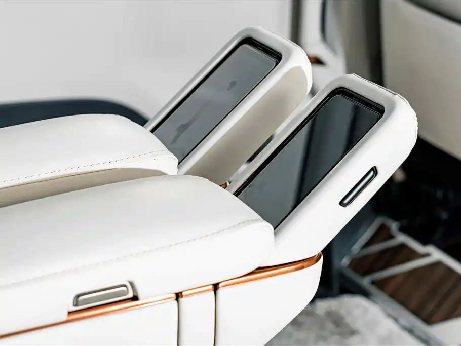 Lexus LM 2026 2025 Model 500h Six-Seater Prestige Edition