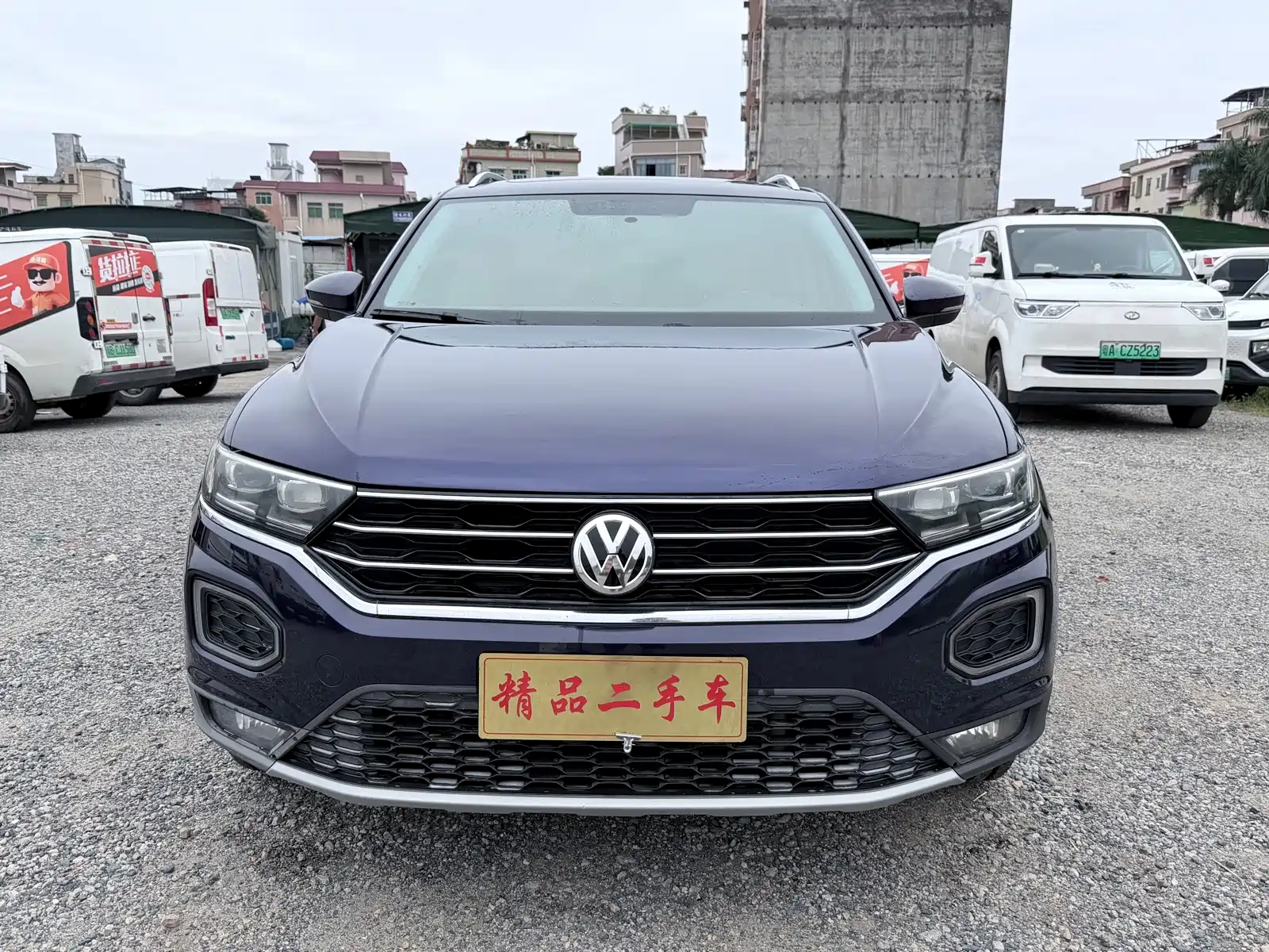 Фото 1 - Volkswagen T-ROC